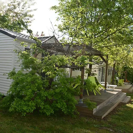 Campsite La Digue Chauzon